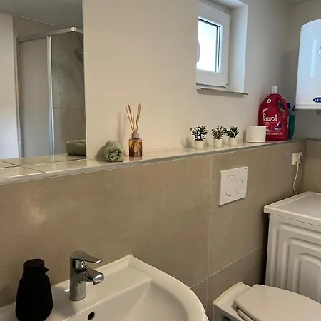 Modernes Monteurzimmer Mit Zwei Einzelbetten Apartamento Laudenbach (Rhein-Neckar)